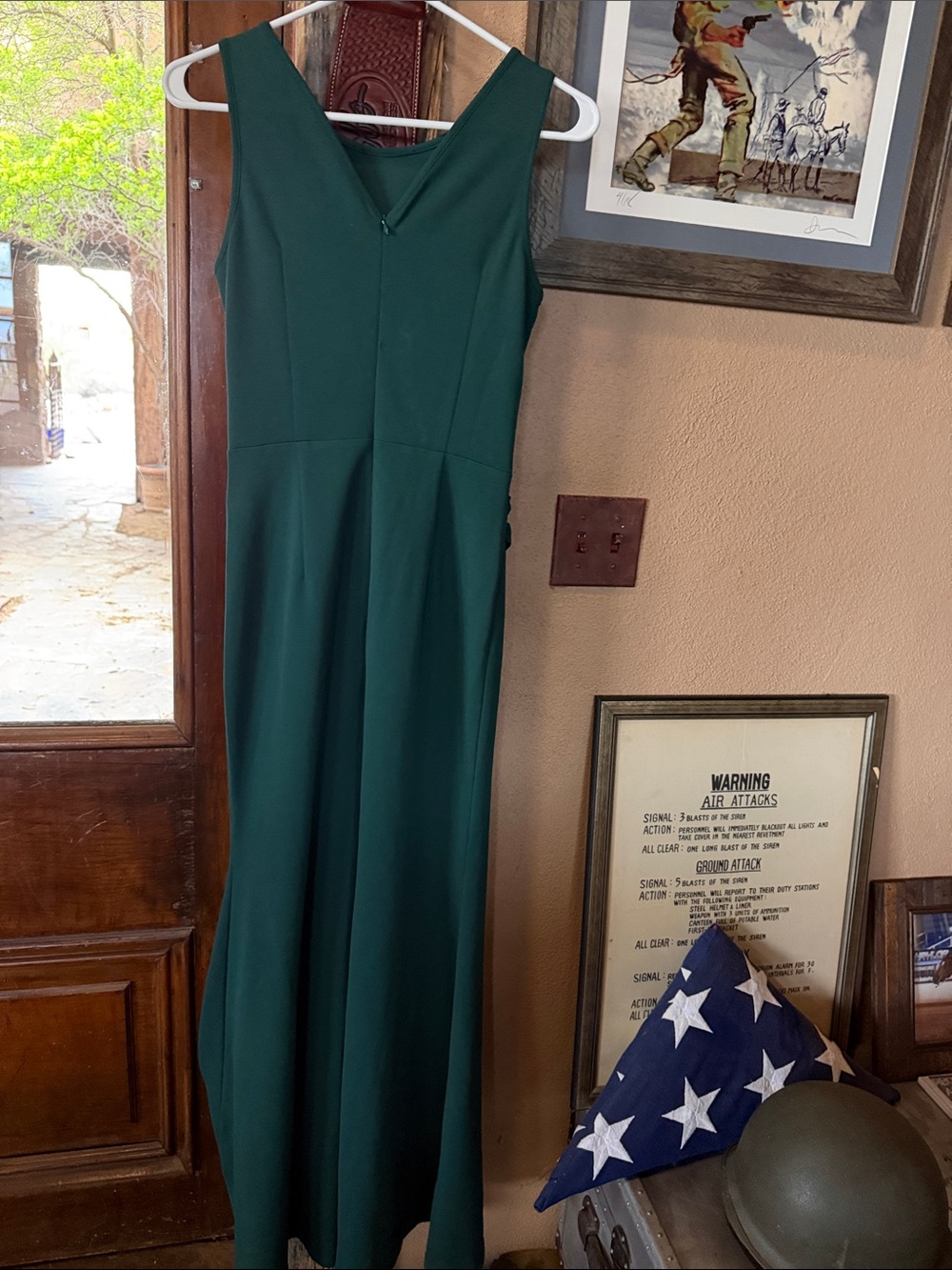 Sleeveless Dark Green Tie-Waist Maxi Dress - Picture 3 of 3